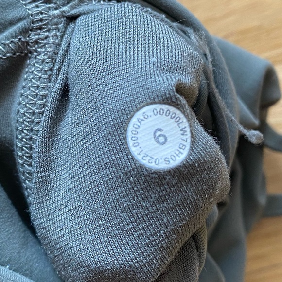 Lululemon Align High-Rise Short 8" - Picture 6 of 6